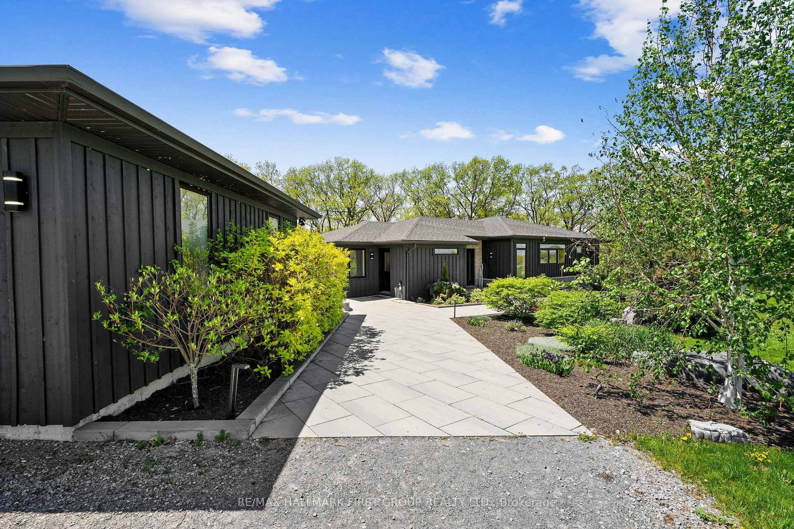 5206 Sully Road • Hamilton Township, ON photo 4