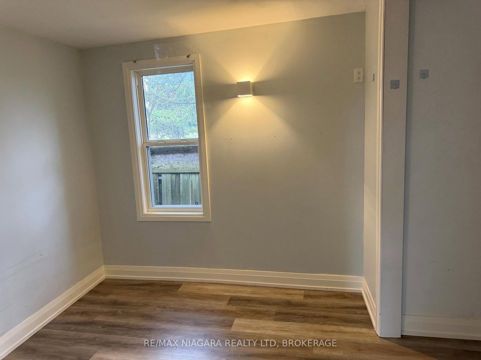 43 Marlatts Road • Thorold, ON photo 12