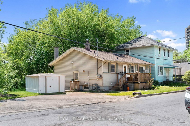 27 Gale Crescent