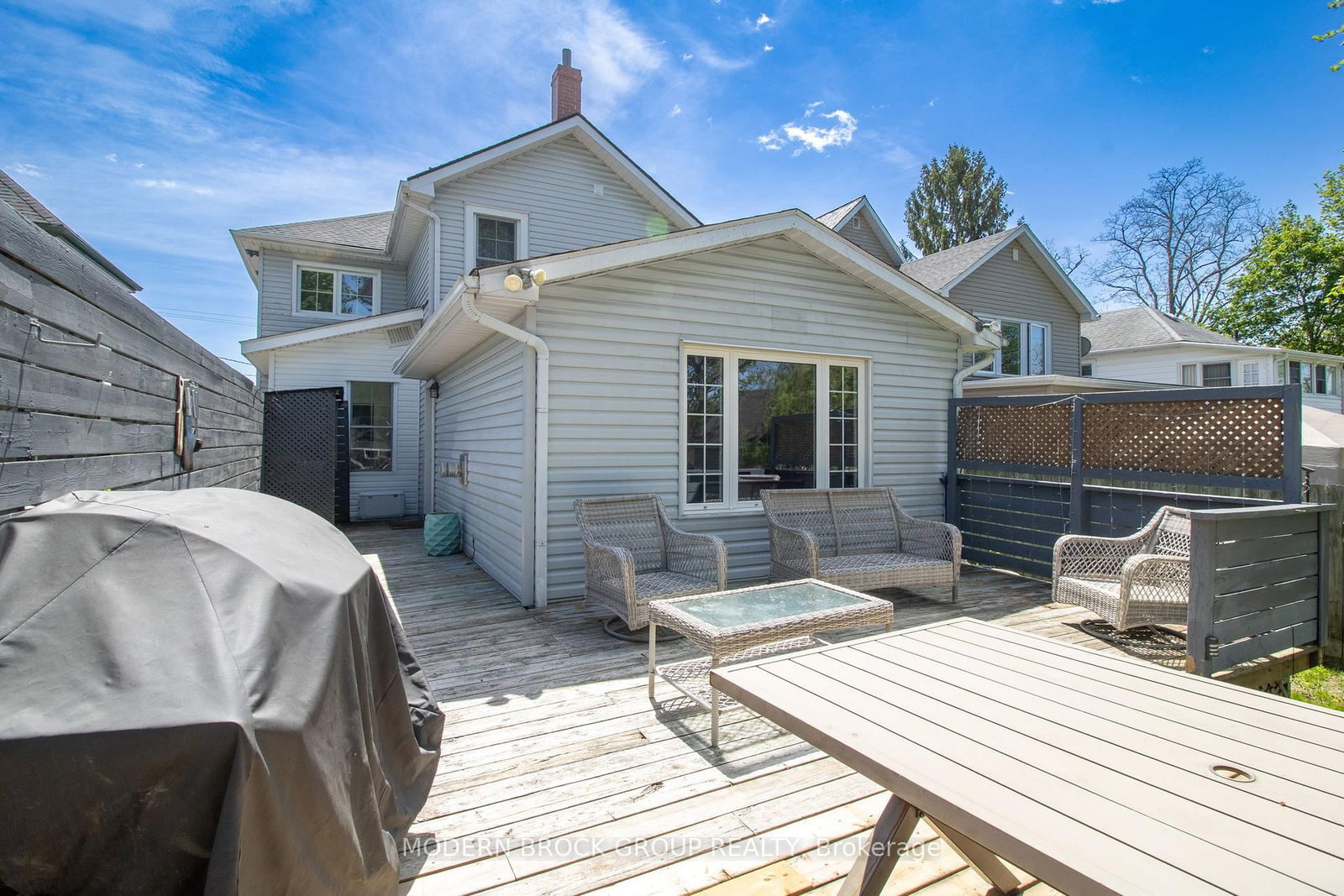 254 King Street E • Brockville, ON photo 39