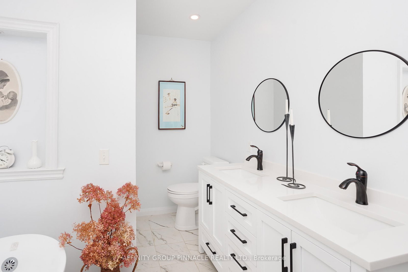 4 Head Street • Kawartha Lakes, ON photo 16