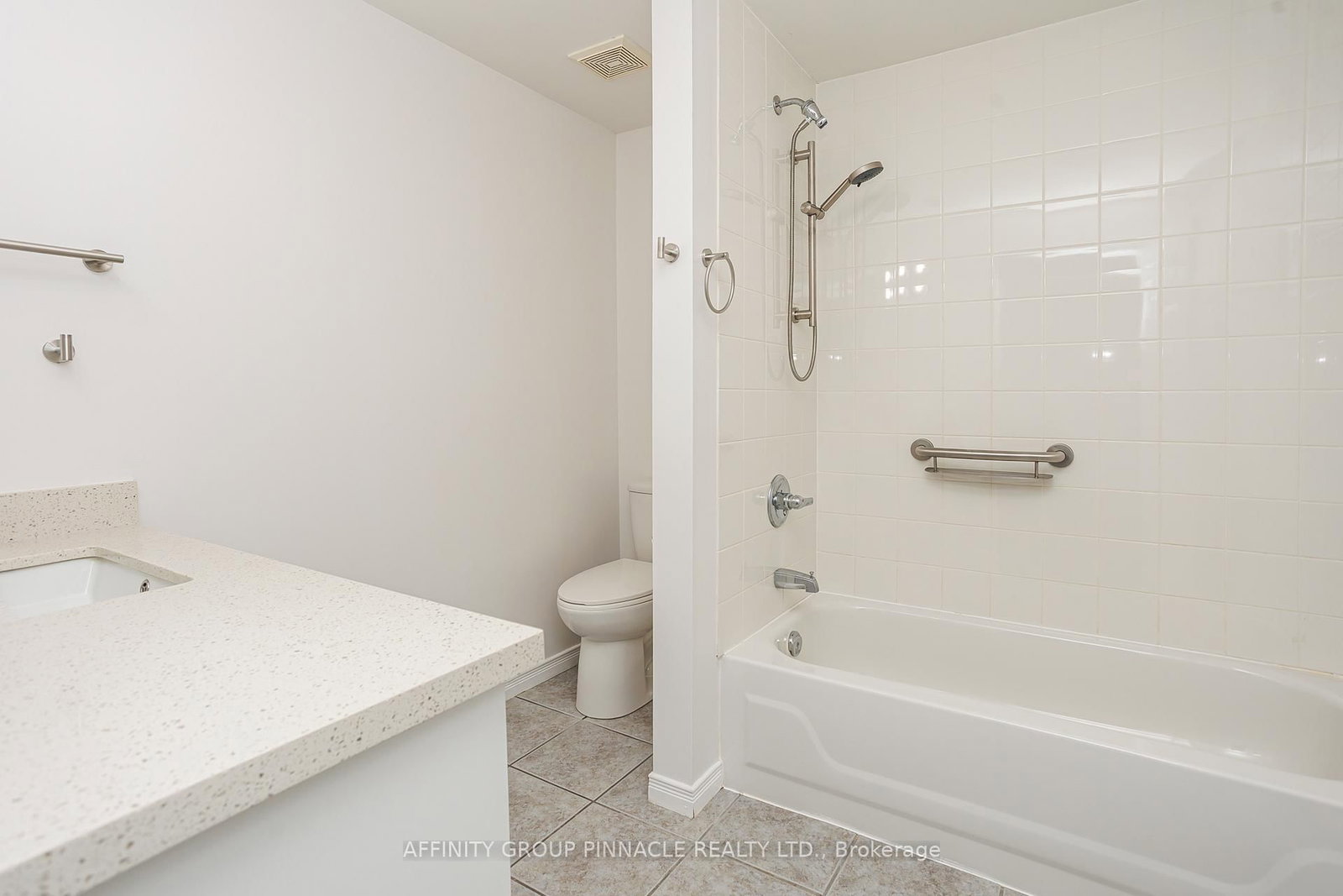 4 Head Street • Kawartha Lakes, ON photo 32