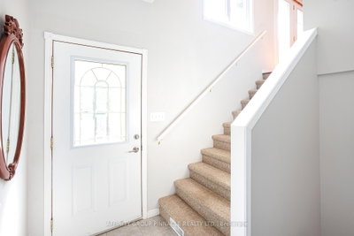 4 Head Street • Kawartha Lakes, ON photo 5