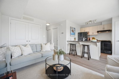 Unit 207 — 7 Cityview Drive S — photo 4