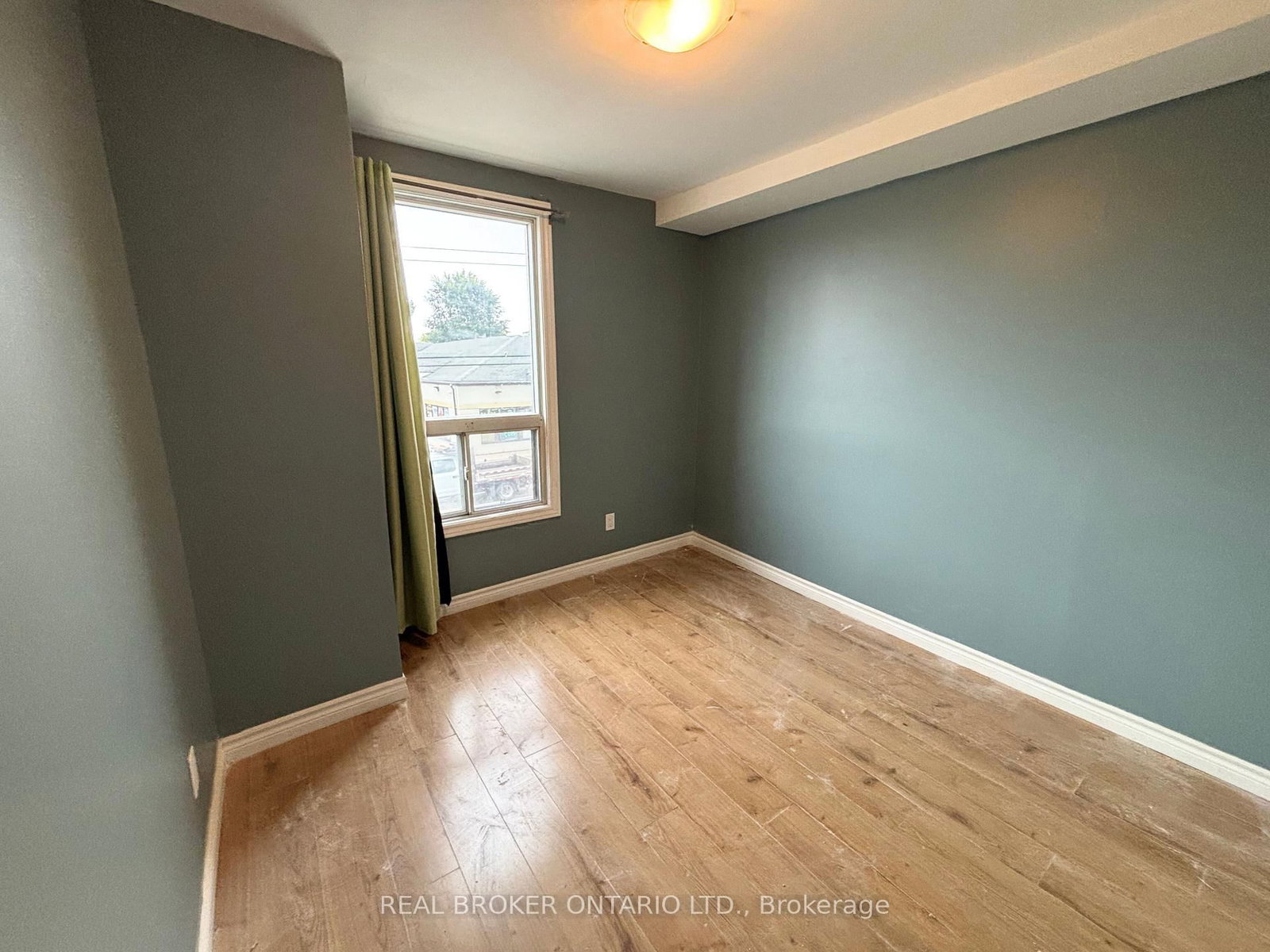 518 Cannon Street E • Hamilton, ON photo 20