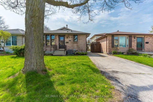 83 Speight Crescent
