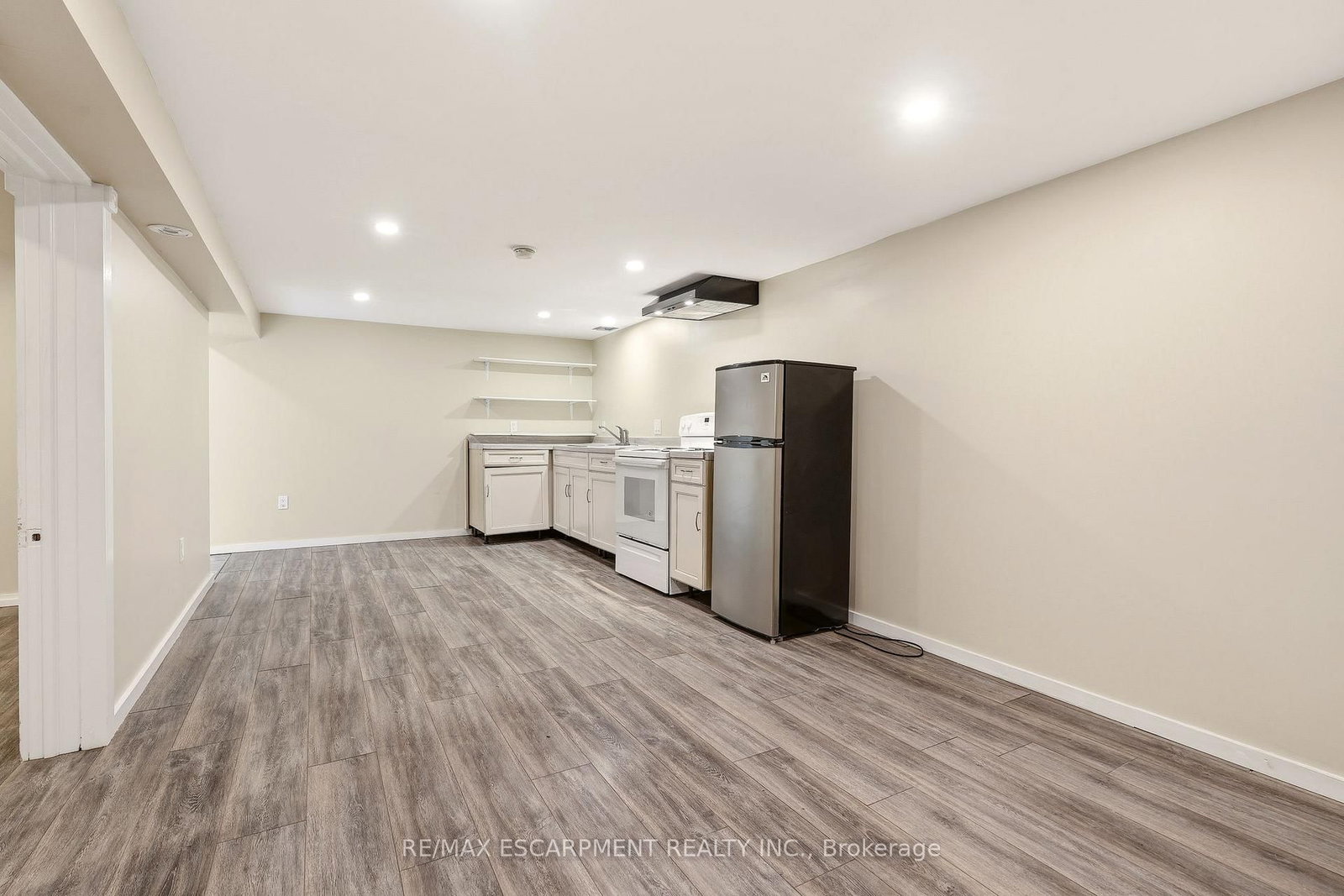 192 Catharine Street - Photo 45