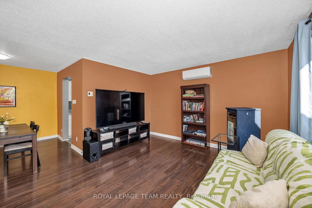 23A Woodvale Green