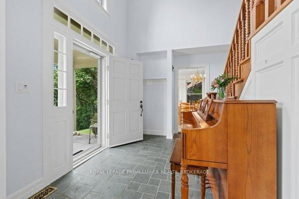 254 Main Street • Kingston, ON photo 6