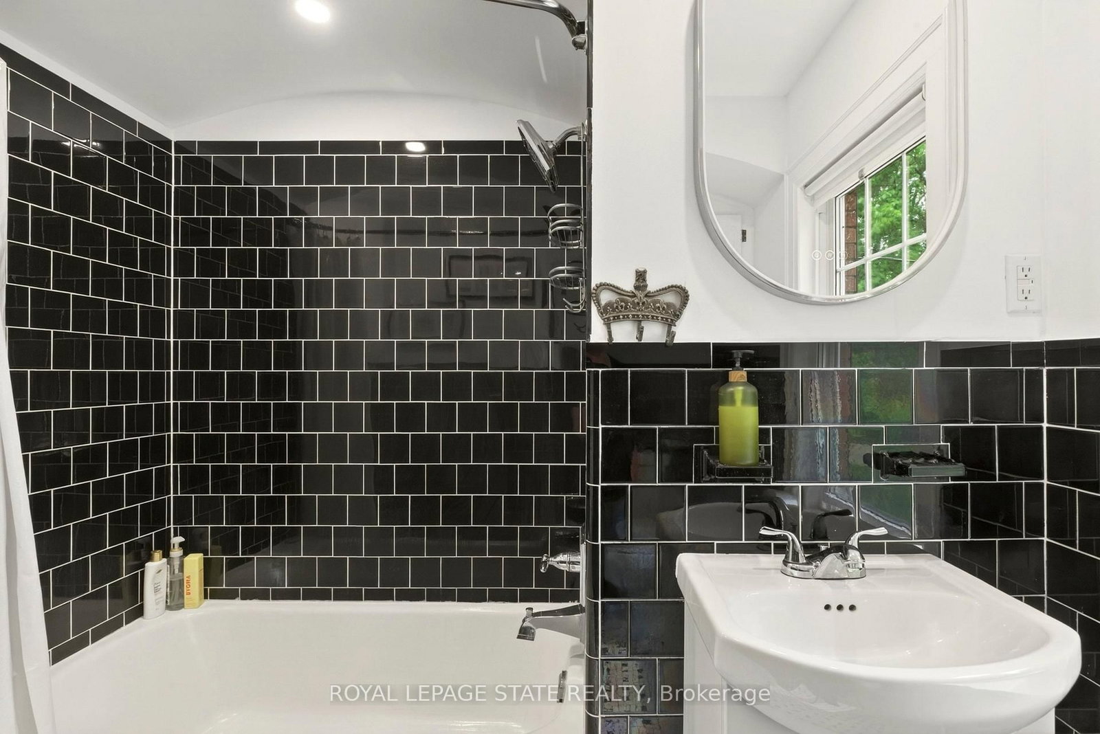 13 Tweedsmuir Avenue • Hamilton, ON photo 35