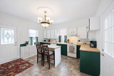 308 Bleecker Avenue • Belleville, ON photo 8