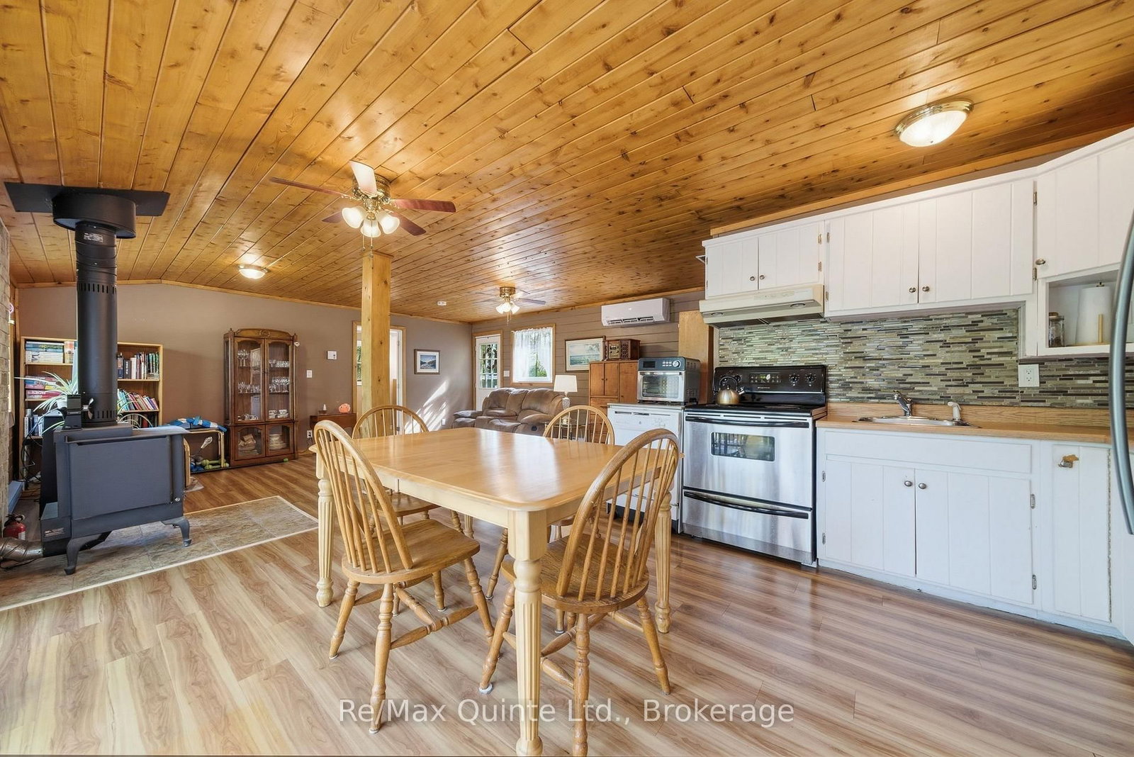 122 Cottage Lane • Tweed, ON photo 10