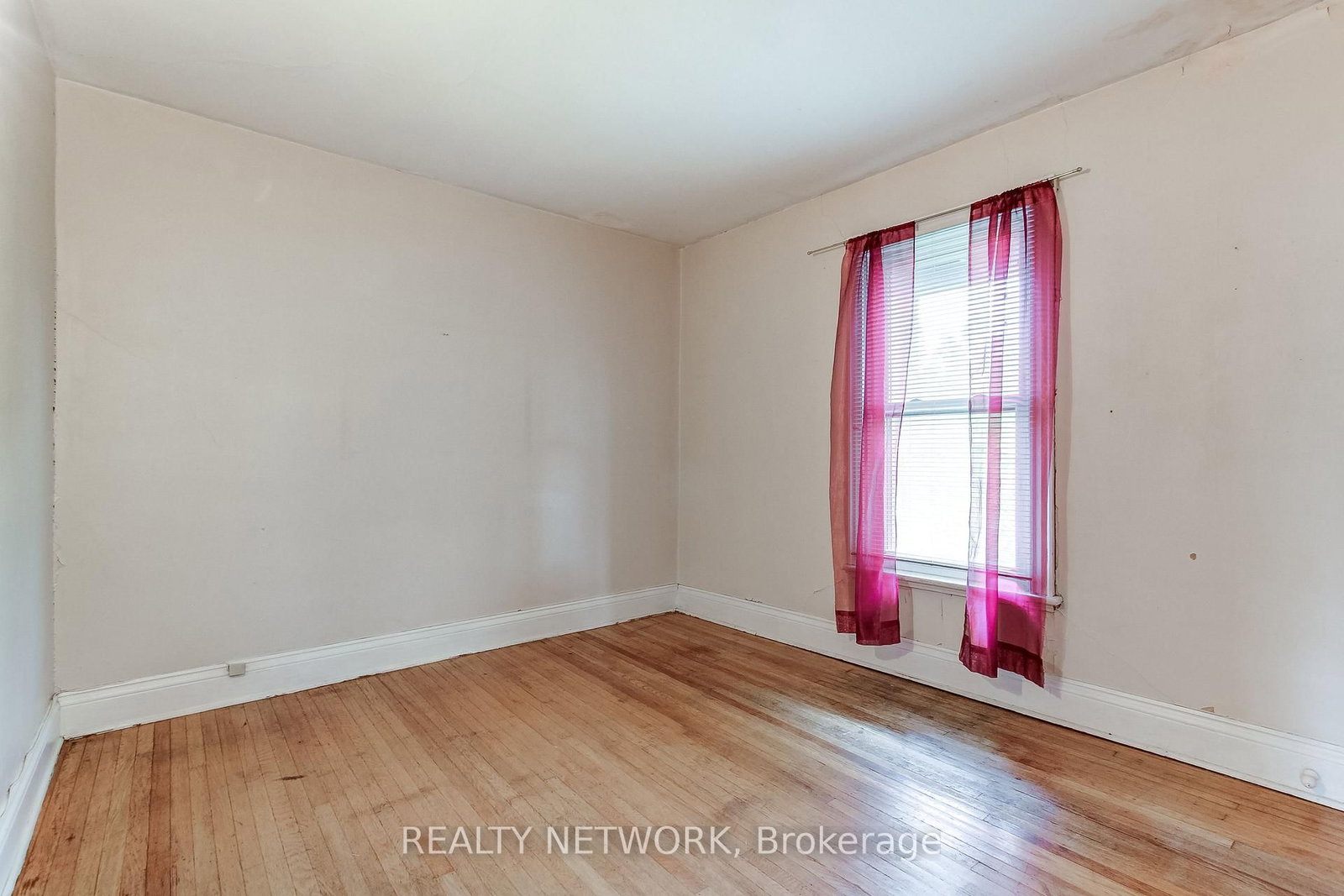 18 Fairleigh Crescent • Hamilton, ON photo 28