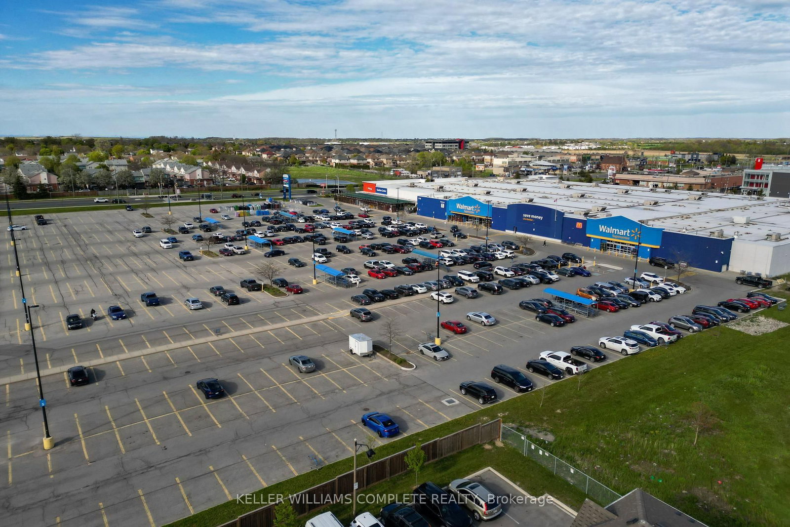28 CANARY GRASS Boulevard • Hamilton, ON photo 49