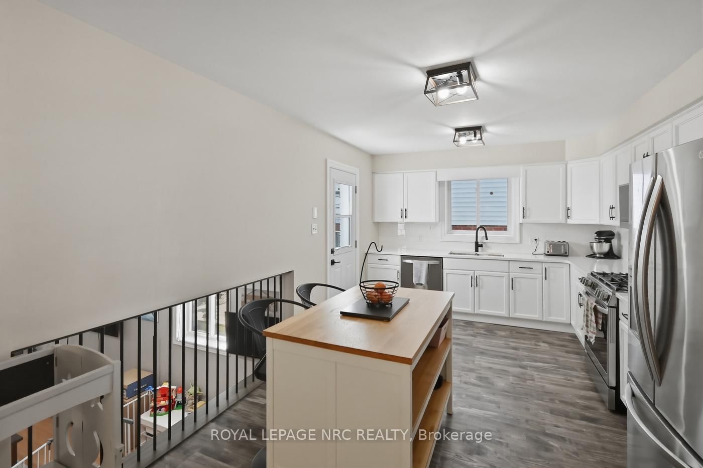 5622 Magnolia Drive • Niagara Falls, ON photo 14