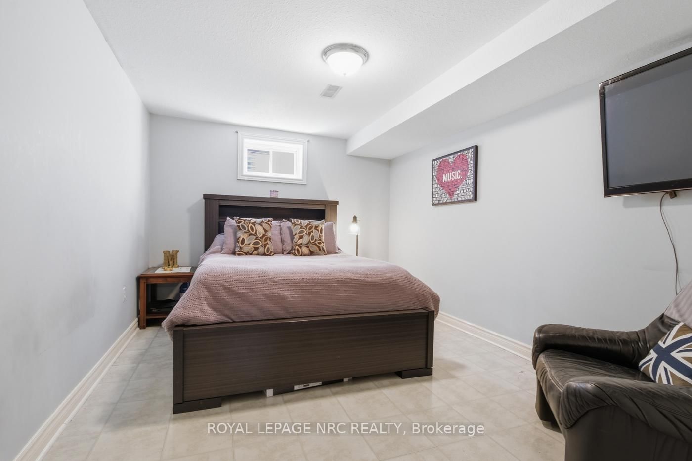 5622 Magnolia Drive • Niagara Falls, ON photo 37