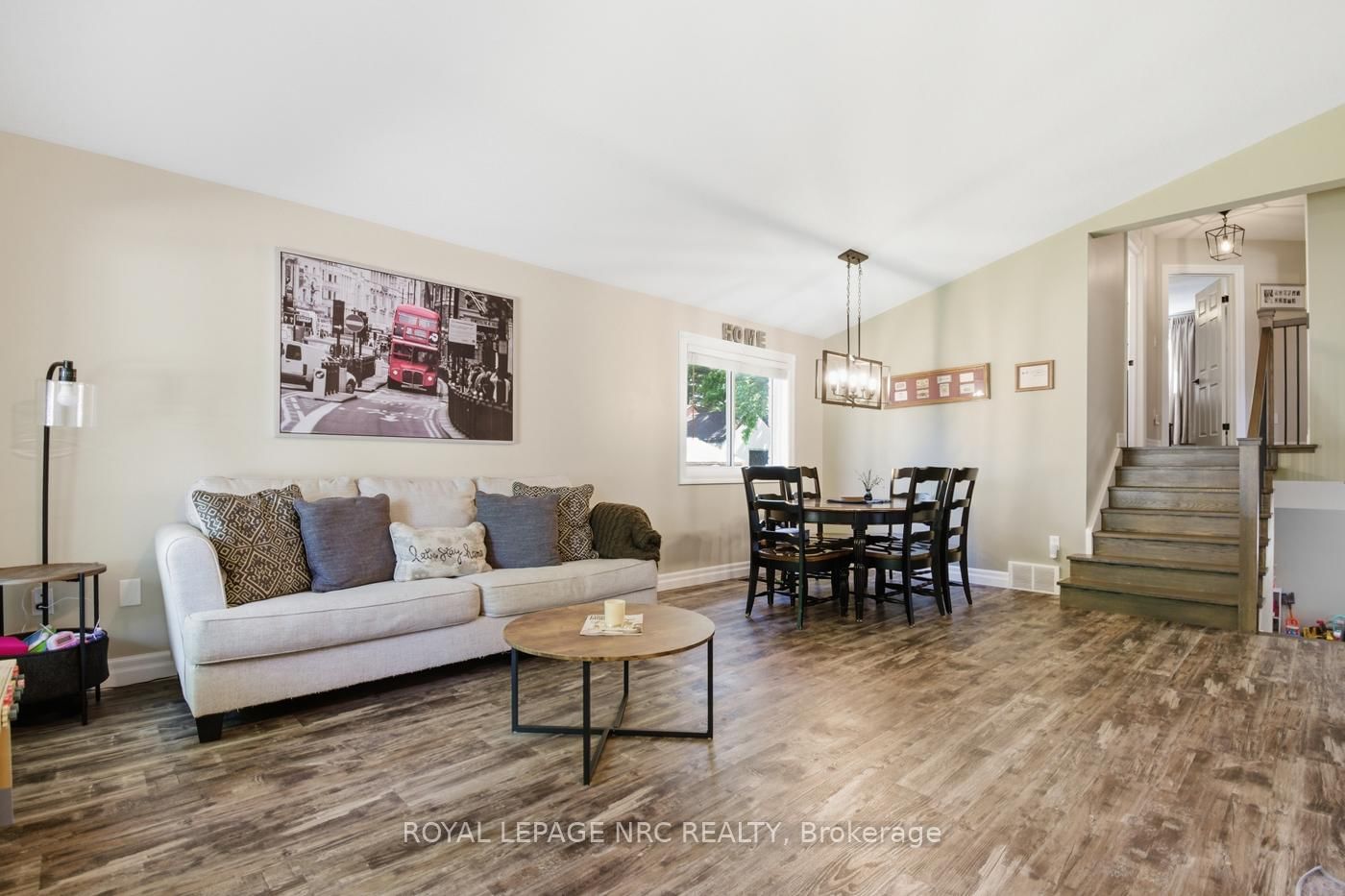 5622 Magnolia Drive • Niagara Falls, ON photo 9