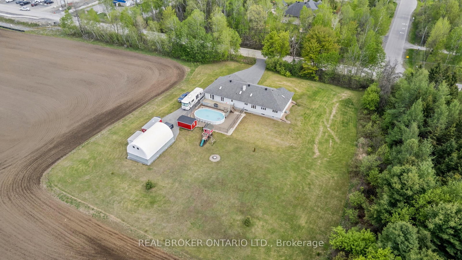 Listing Image 46