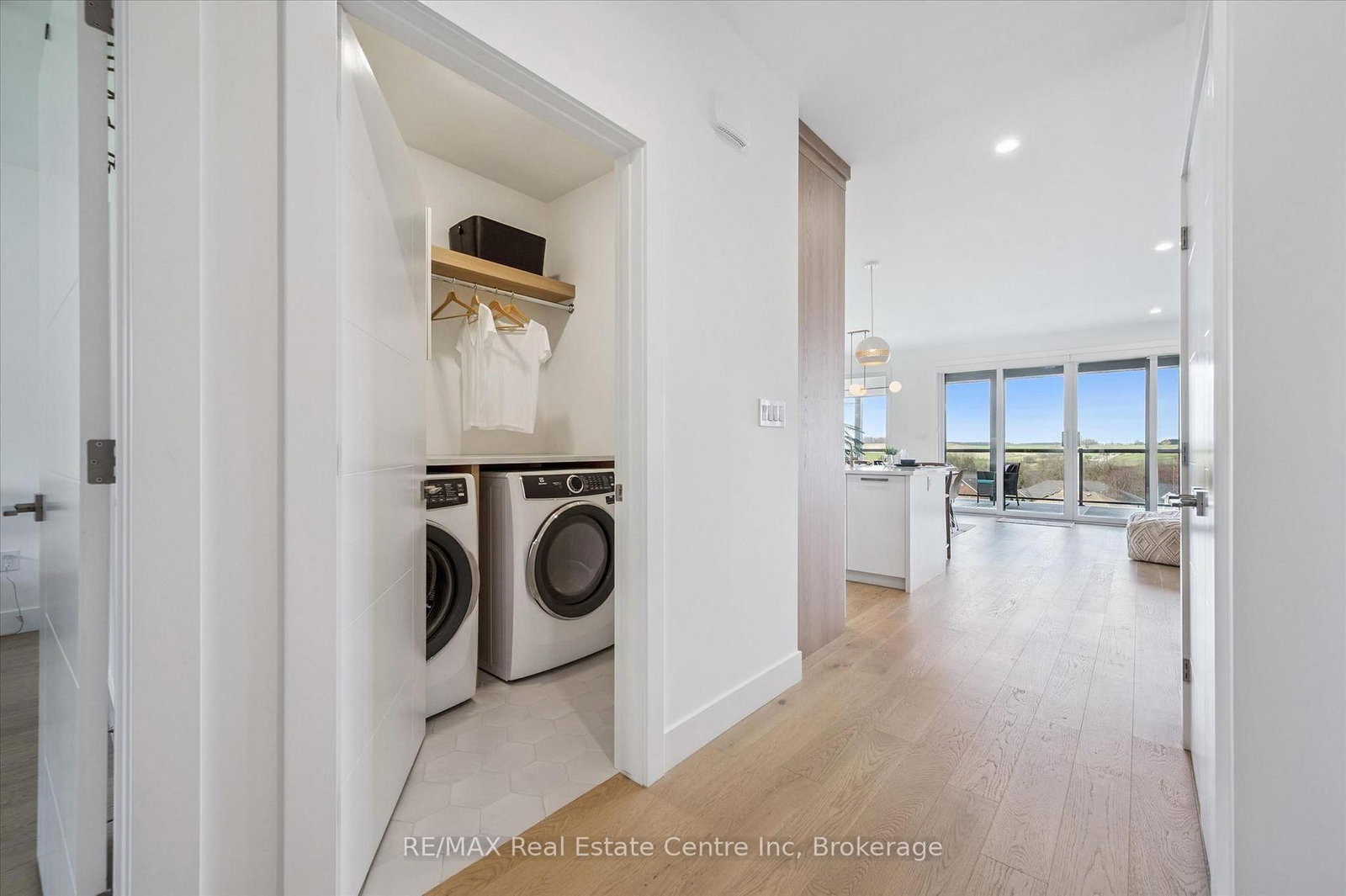 14 Faith Drive • Mapleton, ON photo 23