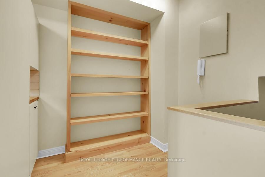 135 Springfield Avenue • #10 • Ottawa, ON photo 13