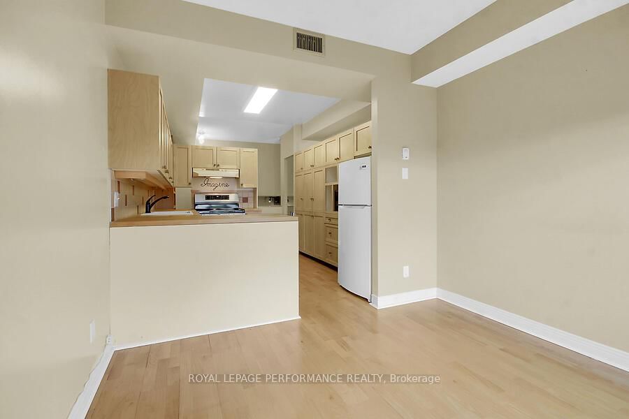 135 Springfield Avenue • #10 • Ottawa, ON photo 21