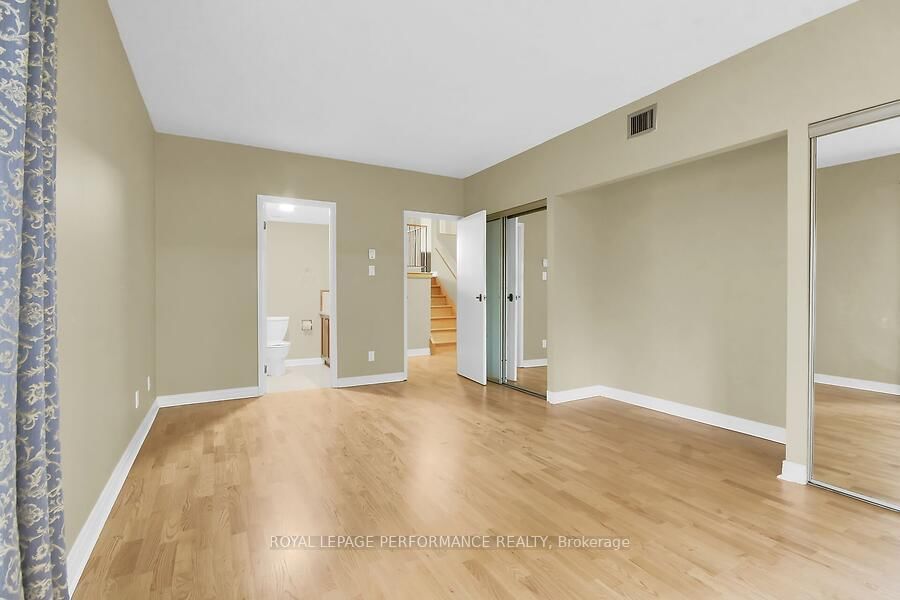 135 Springfield Avenue • #10 • Ottawa, ON photo 27
