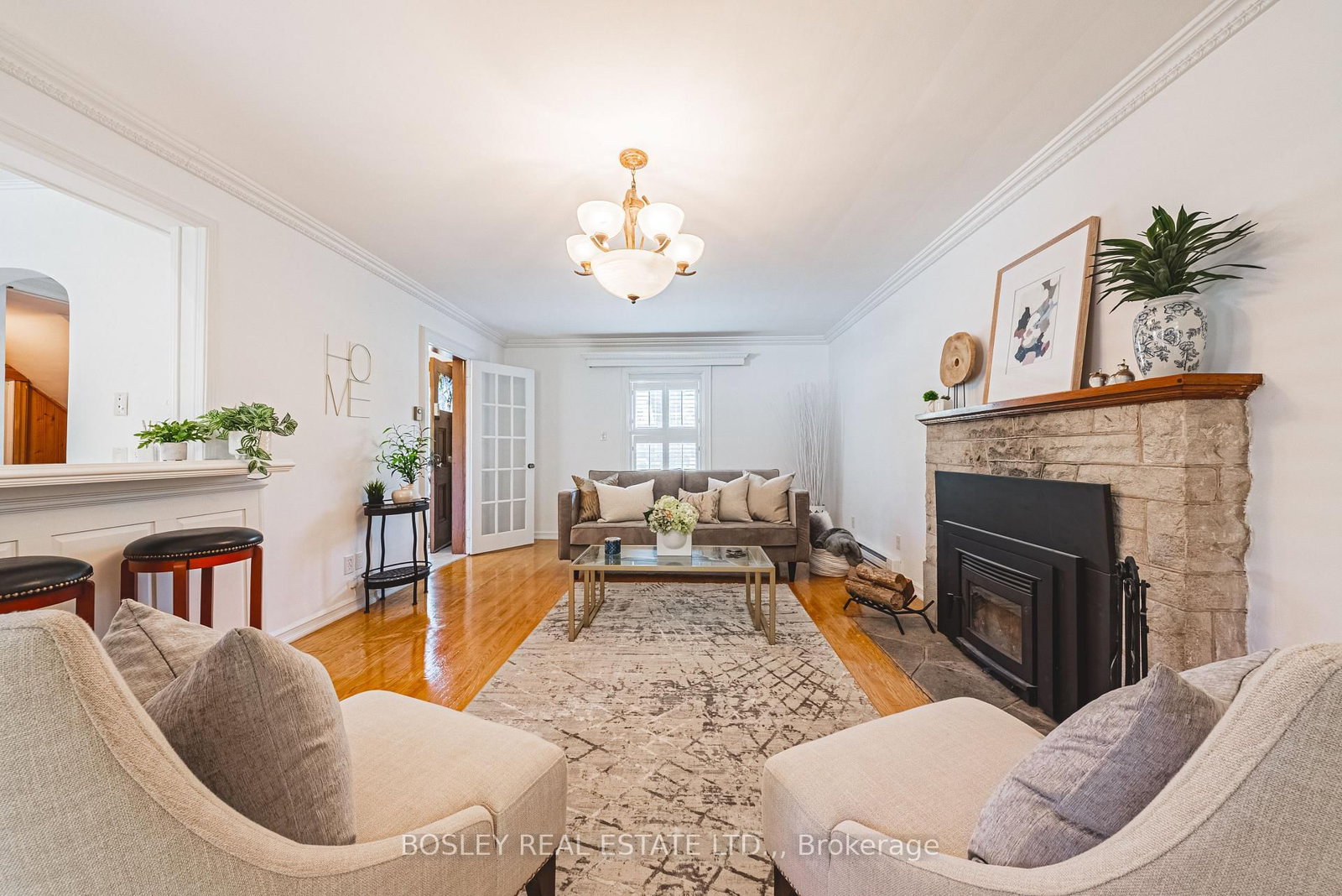 5039 VALLEY Way • Niagara Falls, ON photo 4