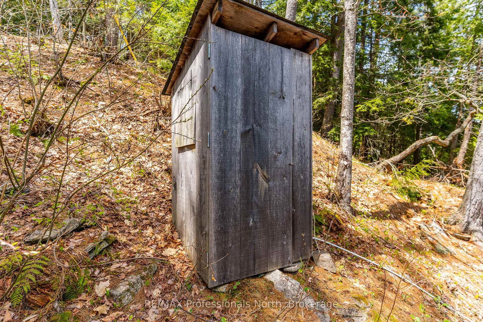 10145 Little Hawk West Sho • Algonquin Highlands, ON photo 38