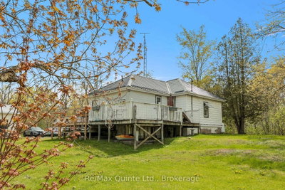 13 Douglas Road • Madoc, ON photo 3