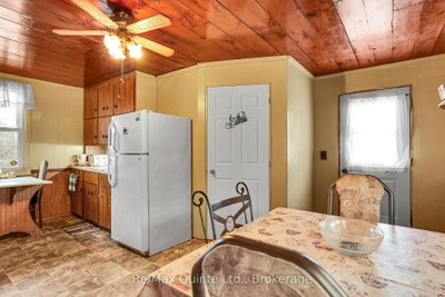 13 Douglas Road • Madoc, ON photo 5