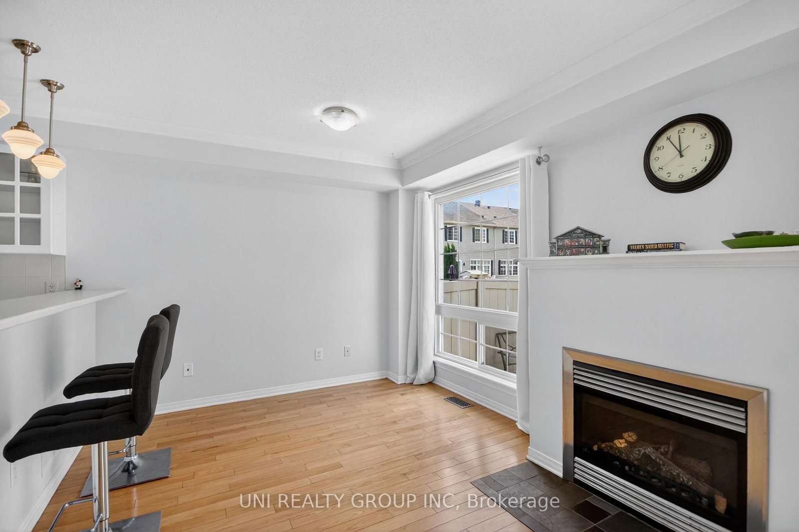 546 Ashbourne Crescent • Ottawa, ON photo 11