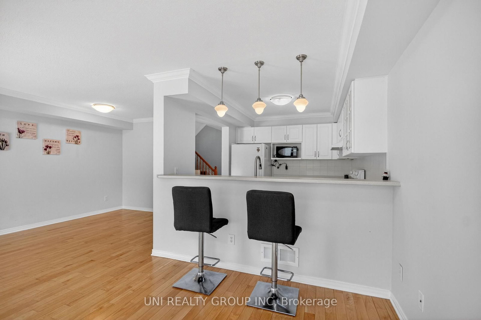 546 Ashbourne Crescent • Ottawa, ON photo 14