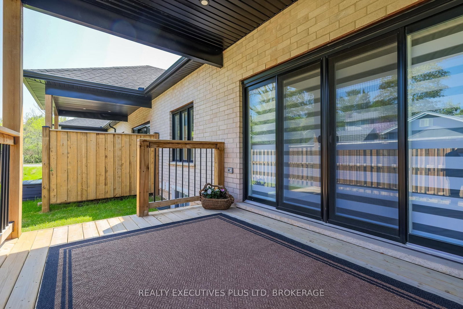 504 Royal Ridge Drive • Fort Erie, ON photo 5