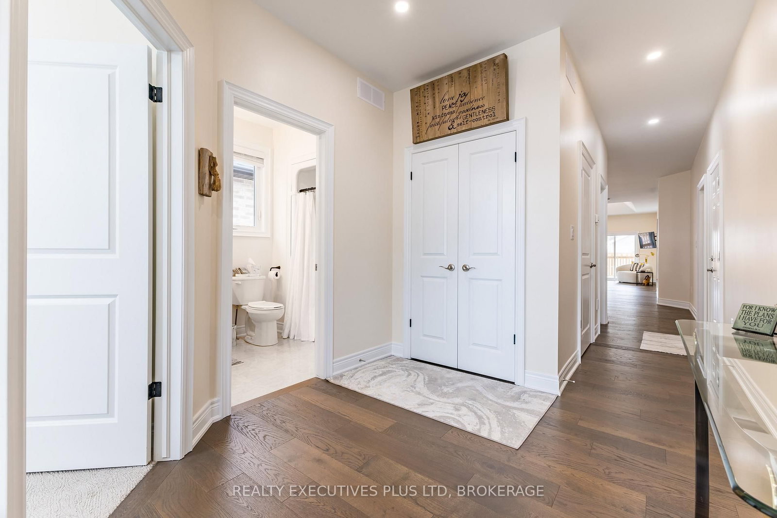 504 Royal Ridge Drive • Fort Erie, ON photo 9