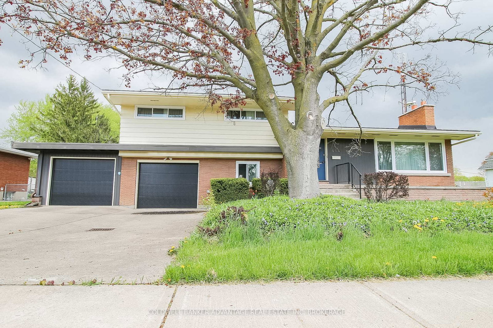 464 Fitch Street - Photo 2