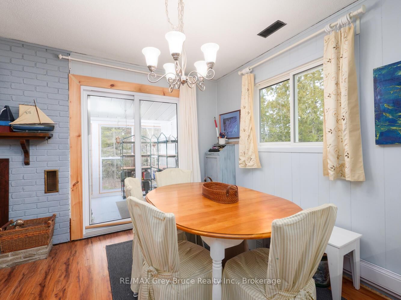 1034 DORCAS BAY Road • Northern Bruce Peninsula, ON photo 14