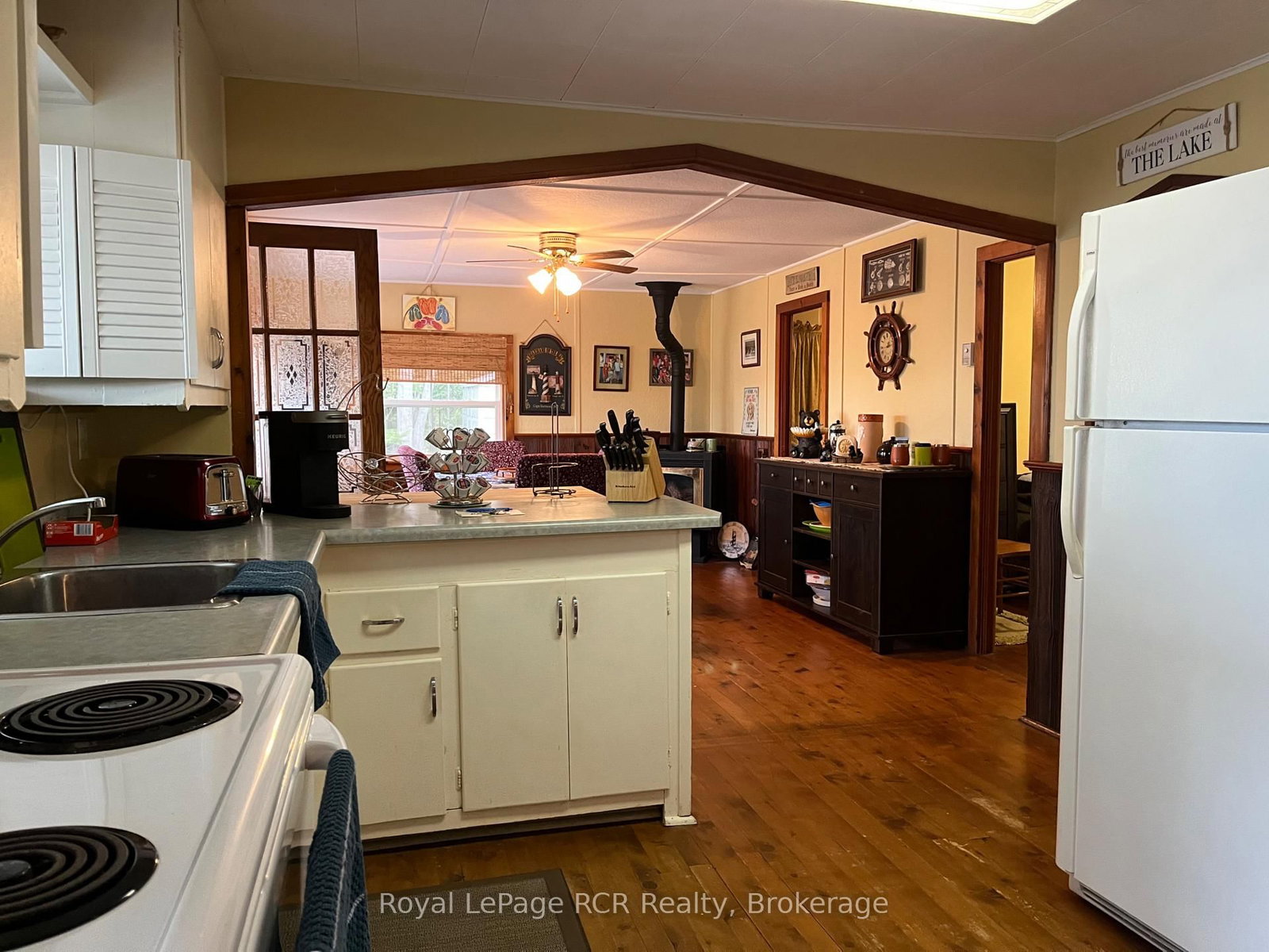 1371 2nd Avenue • Native Leased Lands, ON photo 11