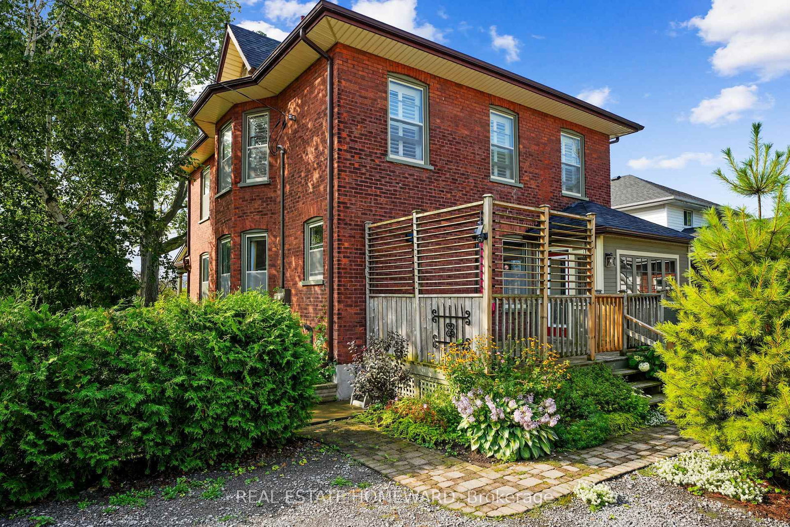96 James Street W • Cobourg, ON photo 45