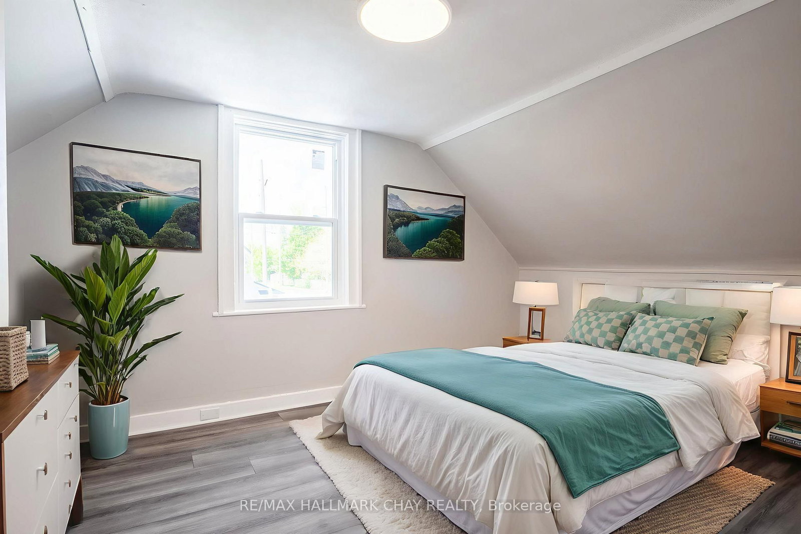 635 First Street S • Gravenhurst, ON photo 17