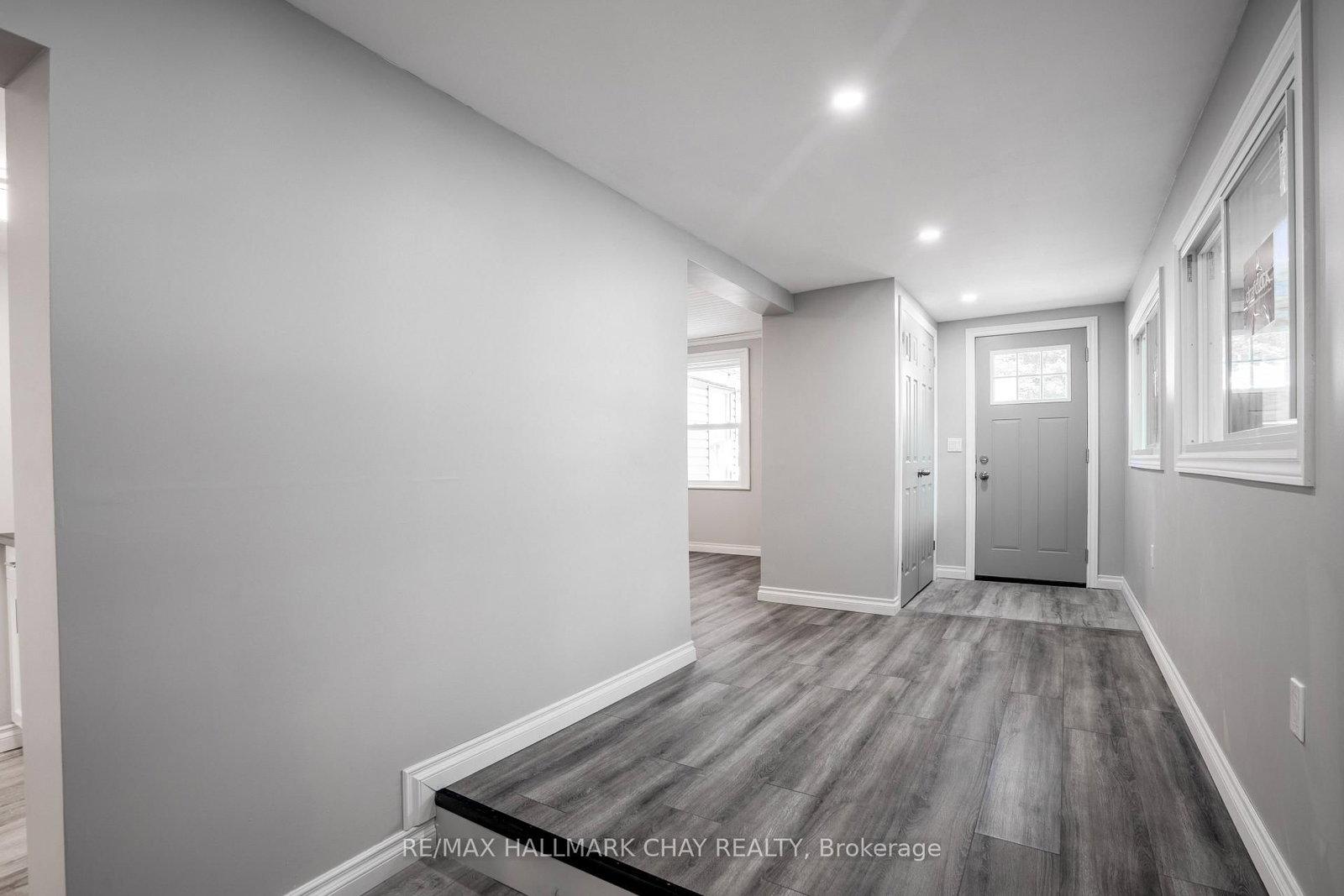 635 First Street S • Gravenhurst, ON photo 4