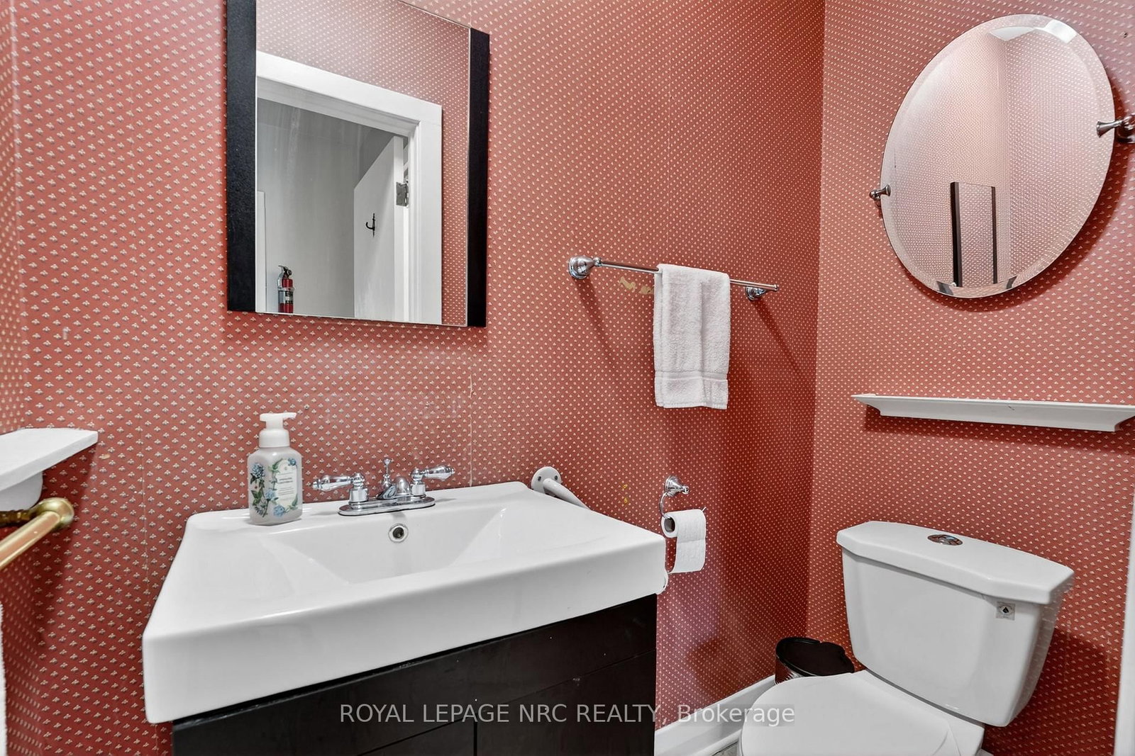 3208 Young Avenue • Fort Erie, ON photo 17