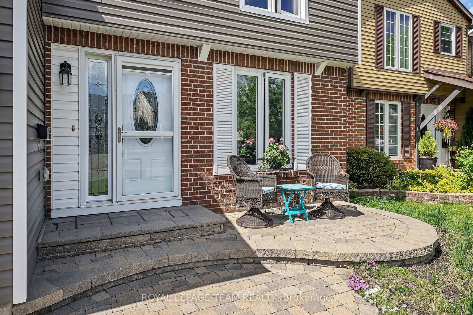 Listing Image 3