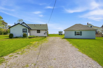 11 White Avenue • Fort Erie, ON photo 4