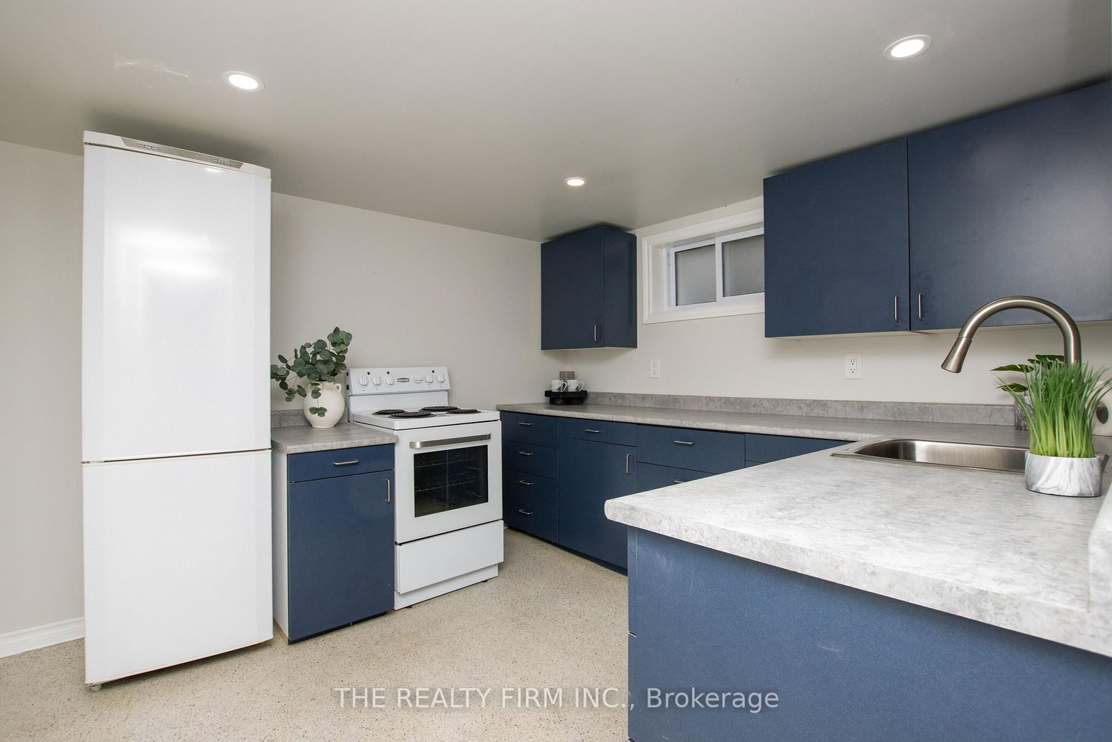 1319 Wilton Avenue - Photo 15