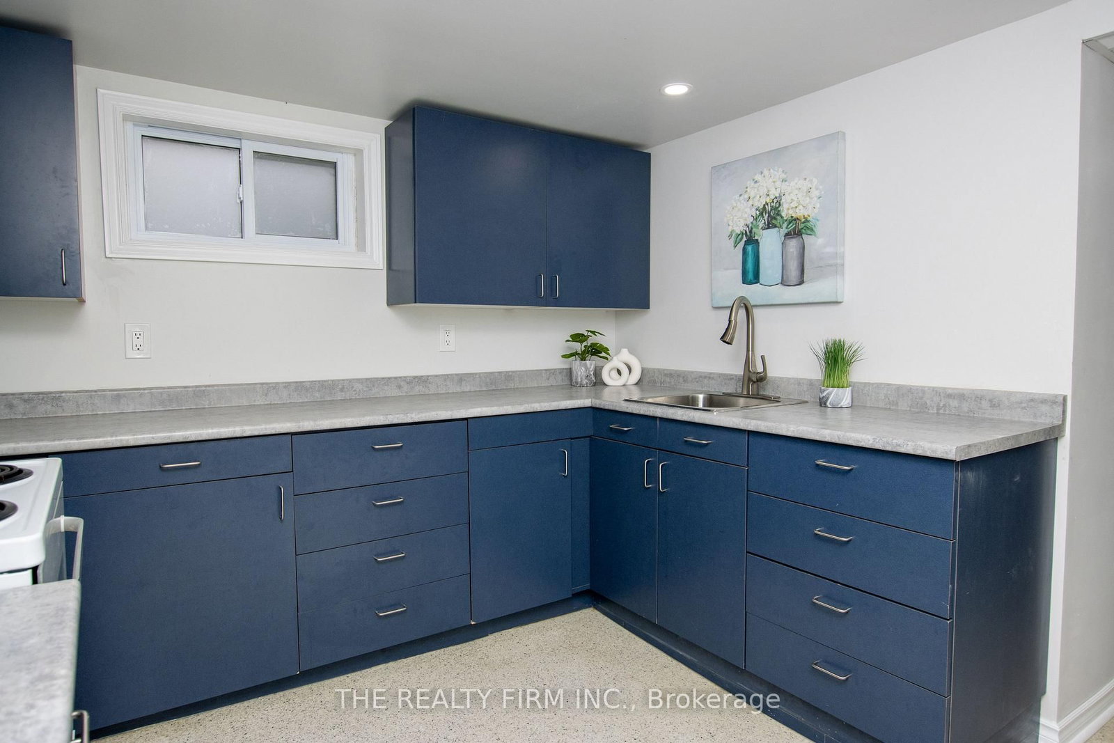 1319 Wilton Avenue - Photo 18