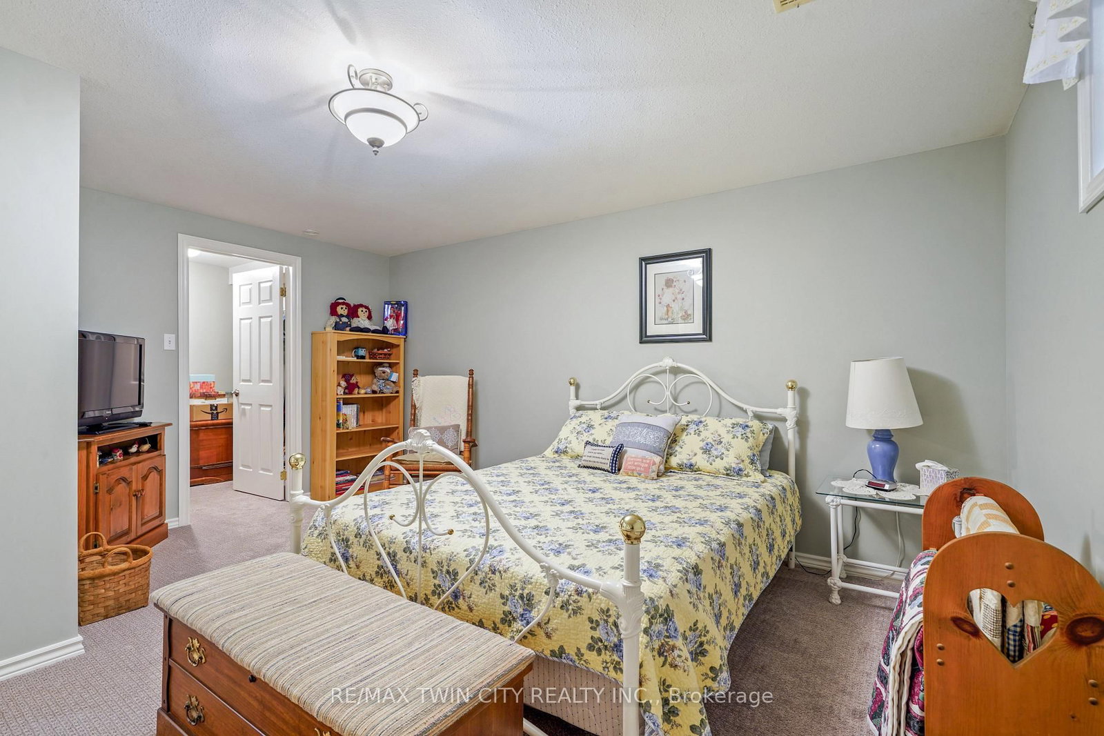 24 Griffiths Drive • #9 • Brant, ON photo 22