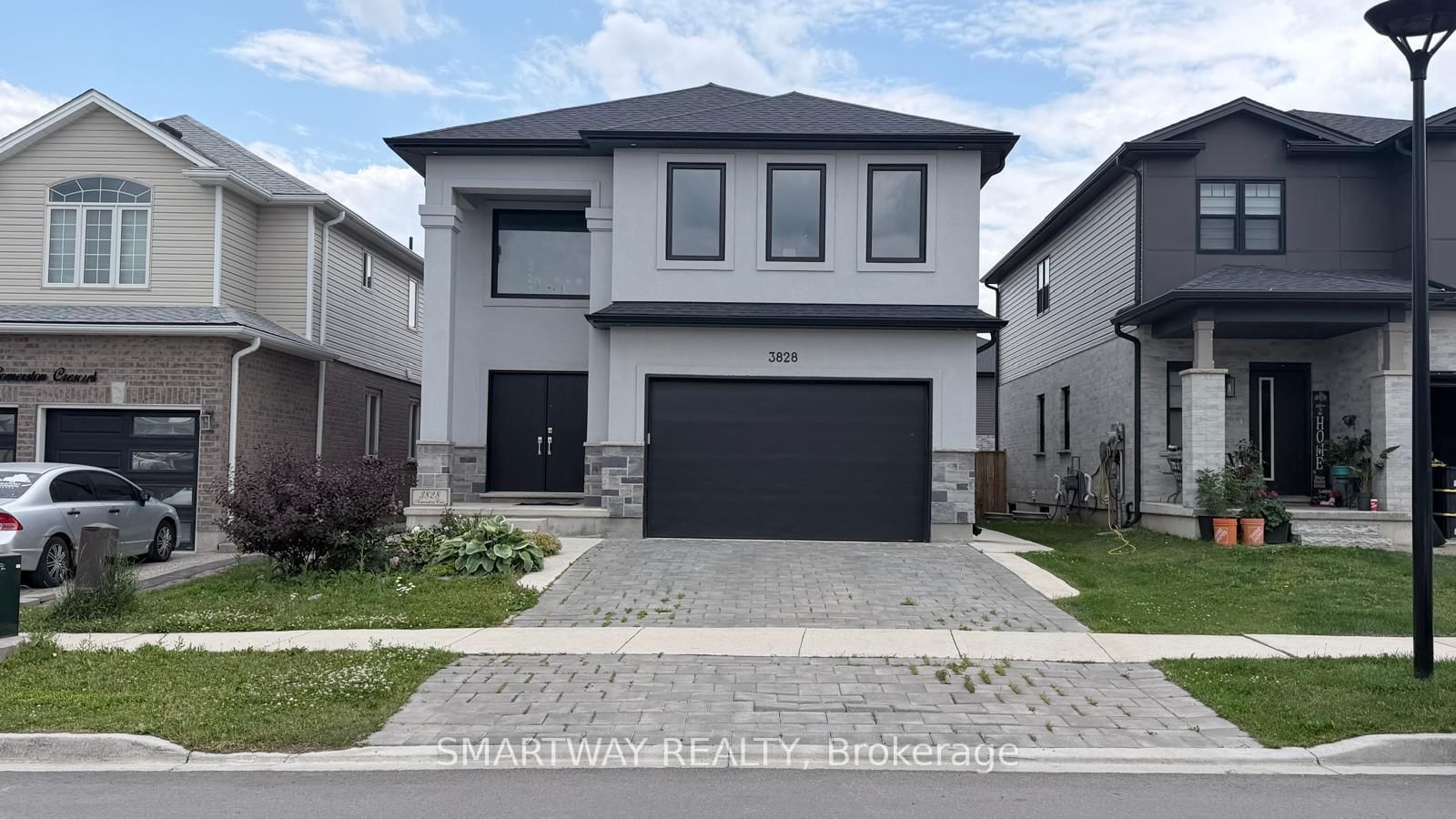 3828 Somerston Crescent, London South