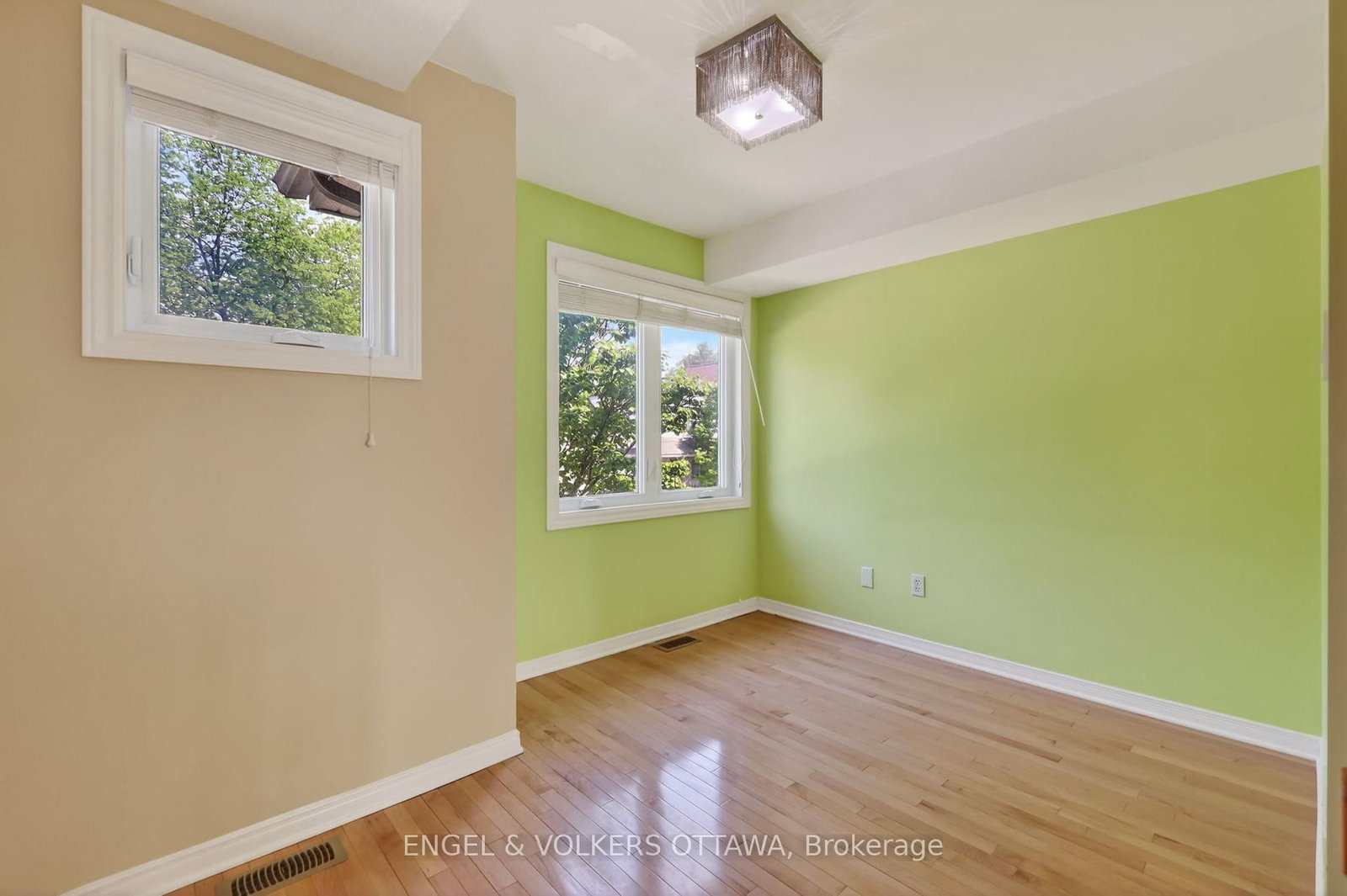 90B Templeton Street • Ottawa, ON photo 10