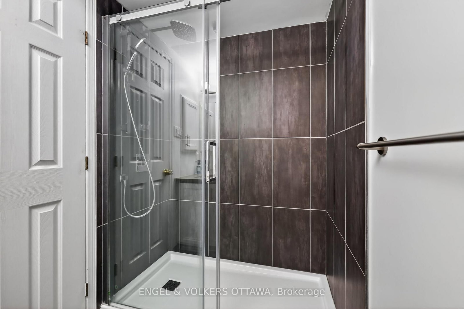 90B Templeton Street • Ottawa, ON photo 16