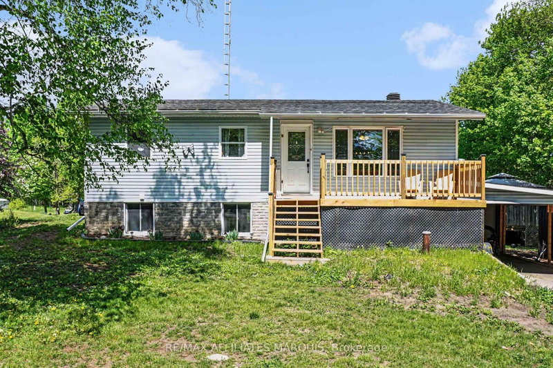 home for sale on 10 Bay Road